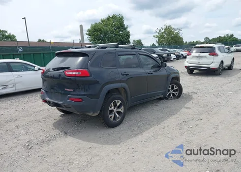 2016 Jeep Cherokee Trailhawk from USA, damaged, VIN 1C4PJMBB9GW163240